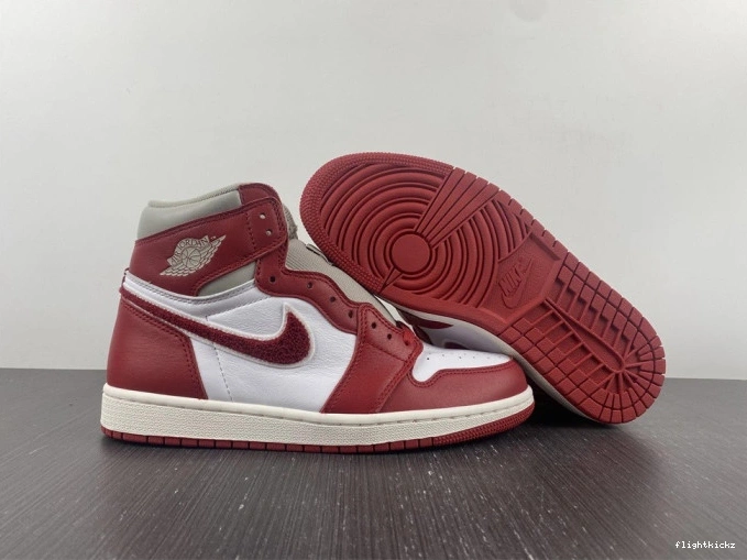 OG Newstalgia Jordan High Chenille 1 (W) DJ4891-061 1108